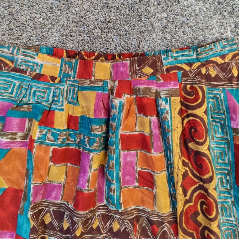 Vintage Patterned Midi Skirt - Picture 3 of 4